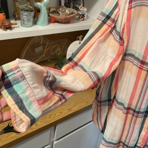 🍑🍑🍑BOGOHO 🍑🍑🍑Plaid  Button Down LS Shirt - Picture 4 of 9